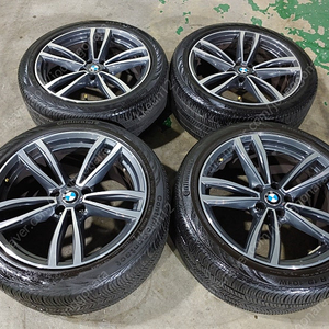 [판매] BMW G12 7시리즈,6GT 647M 19인치 정품 휠타이어