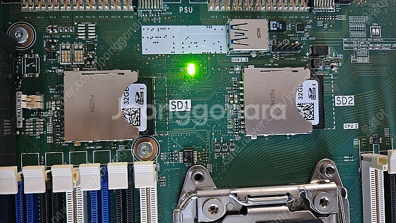Cisco C220 M4 1U Server--5