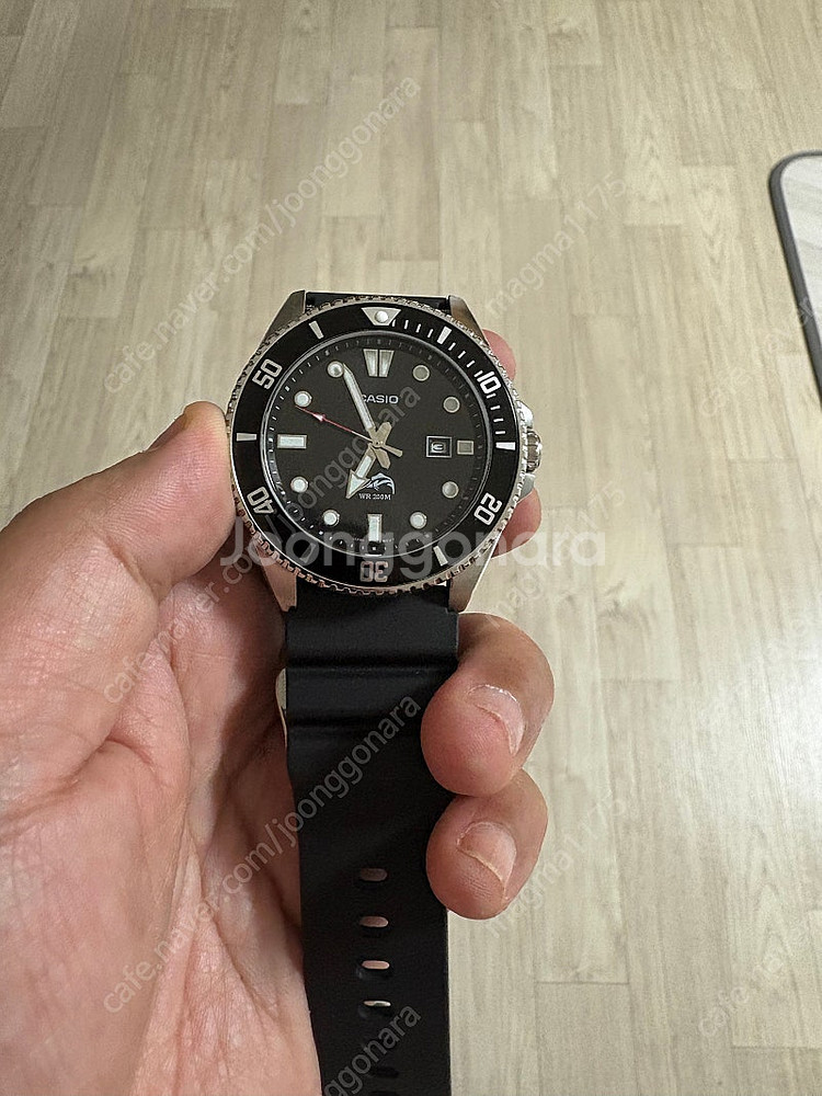 카시오 흑새치--0