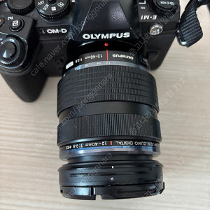 올림푸스 OM-D EM-1 & Zuiko 12-40mm판매합니다