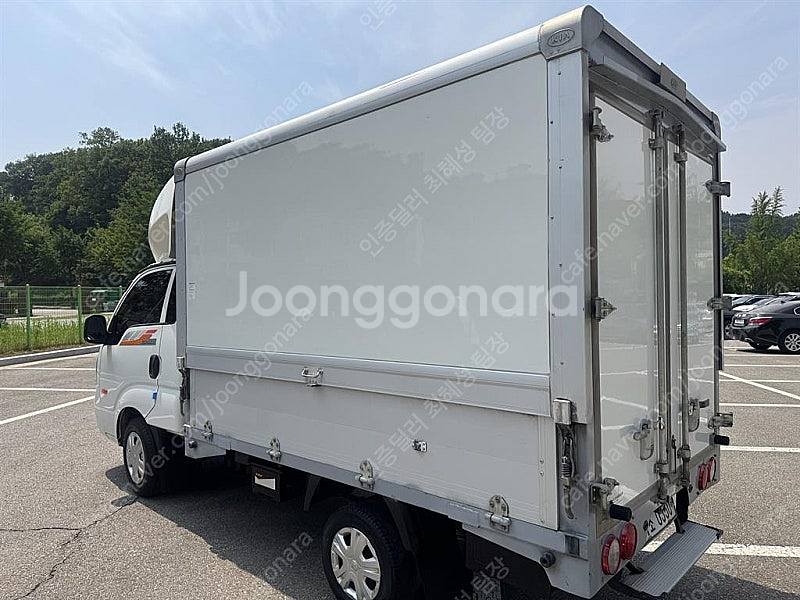중고 봉고3 윙바디 1톤 킹캡 흰색 2019년식 1.0...--7