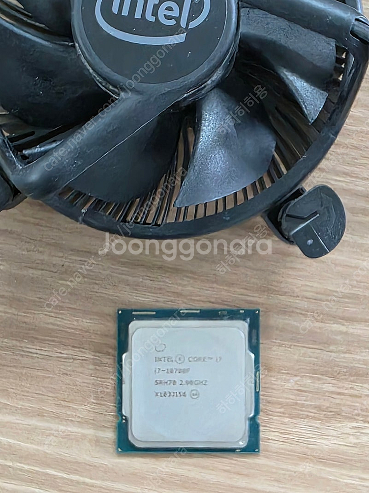 정품CPU i7-10700F + 정품쿨러--0