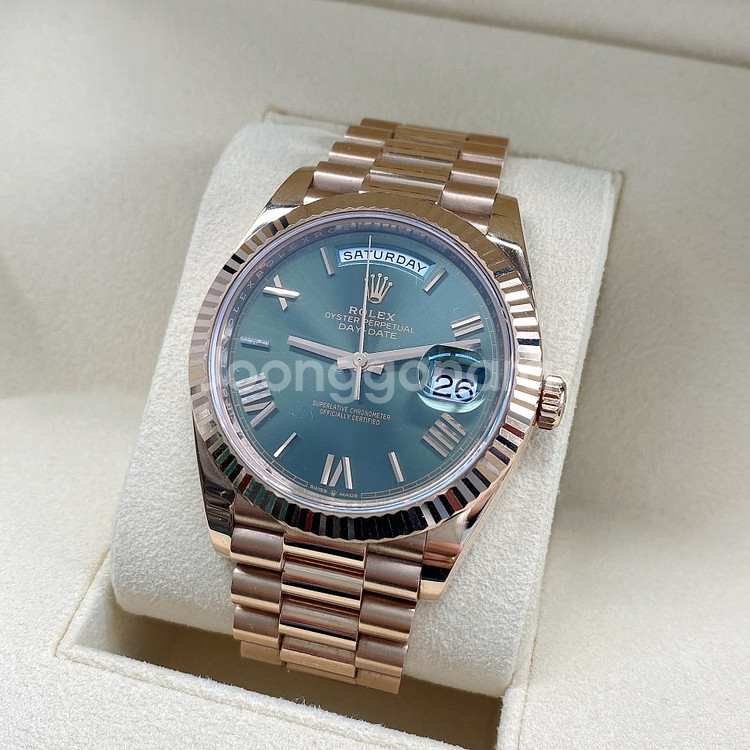 [팝니다] 롤렉스 데이데이트 40 로즈 골드 올리브 그린 로만 프레지던트 228235 - 2019년식 (100004...--1