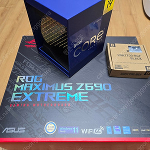 인텔 i9 12900K + ASUS ROG MAXIMUS Z690 EXTREME 일괄판매