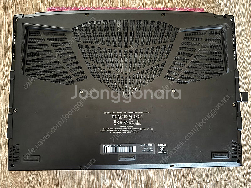 기가바이트 AERO15 OLED XD ssd1tb 게이...--3