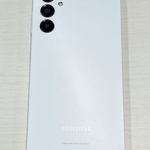 갤럭시 점프3 화이트색상 128용량 상태좋은 무잔상 미파손 단말기 12만 판매합니다