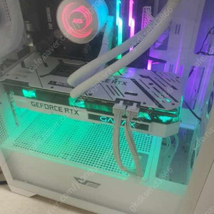 5700x3d RTX 3080 화이트 본체 팝니다
