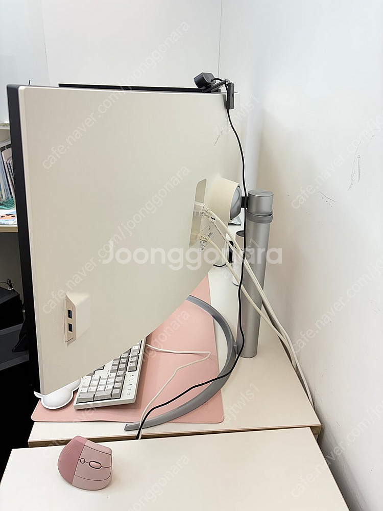LG모니터 울트라와이드 40WP95C 팝니다. 수량 2...--2
