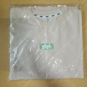 glgk먼슬리 티셔츠140 판매