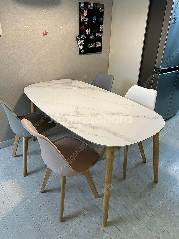 천연원목 세라믹 식탁 & 의자 4개 포함(7/12까지만)--2