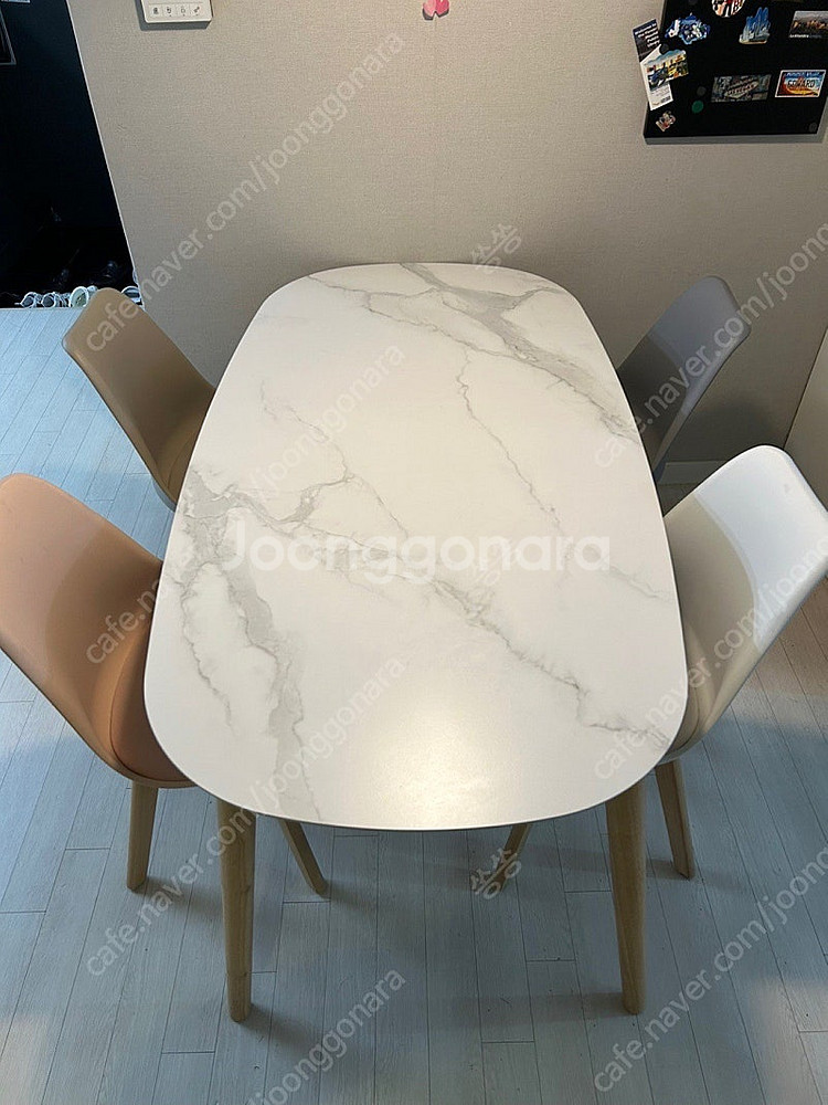 천연원목 세라믹 식탁 & 의자 4개 포함(7/12까지만)--3