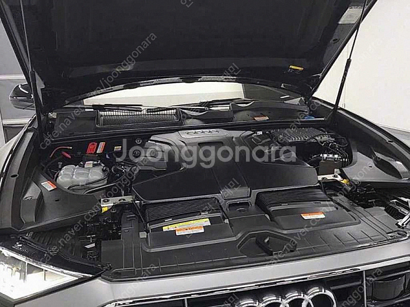 아우디 Q8 45 TDI 콰트로 프리미엄 중고 판매합니...--4
