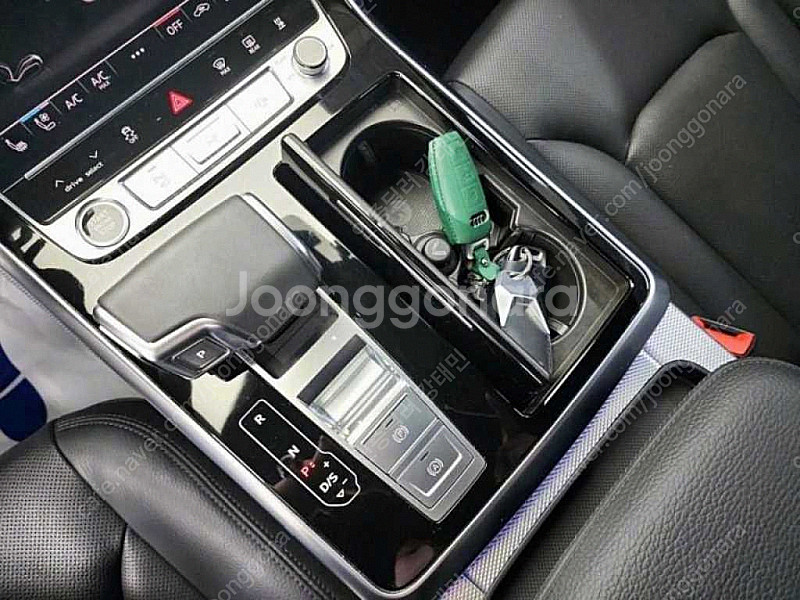 아우디 Q8 45 TDI 콰트로 프리미엄 중고 판매합니...--7