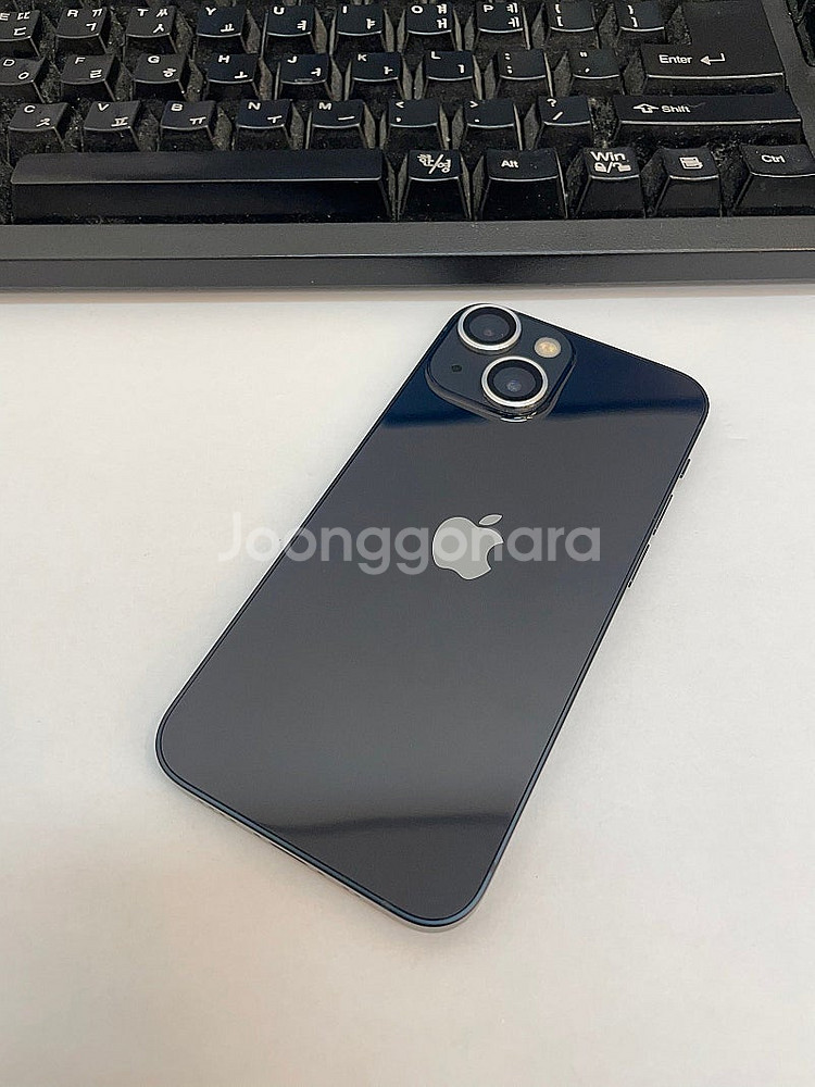 아이폰13미니 블랙 128GB 상태좋은중고30만팝니다.--0