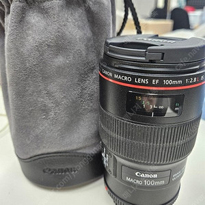 캐논 EF 100mm F2.8L Macro is USM 렌즈 거의 새거 팝니다.