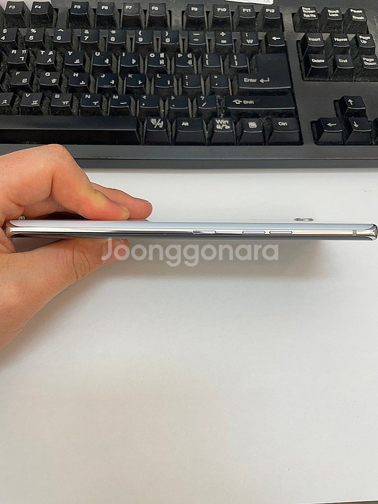 LG벨벳 화이트 128GB 상태좋은 중고9만팝니다.--6