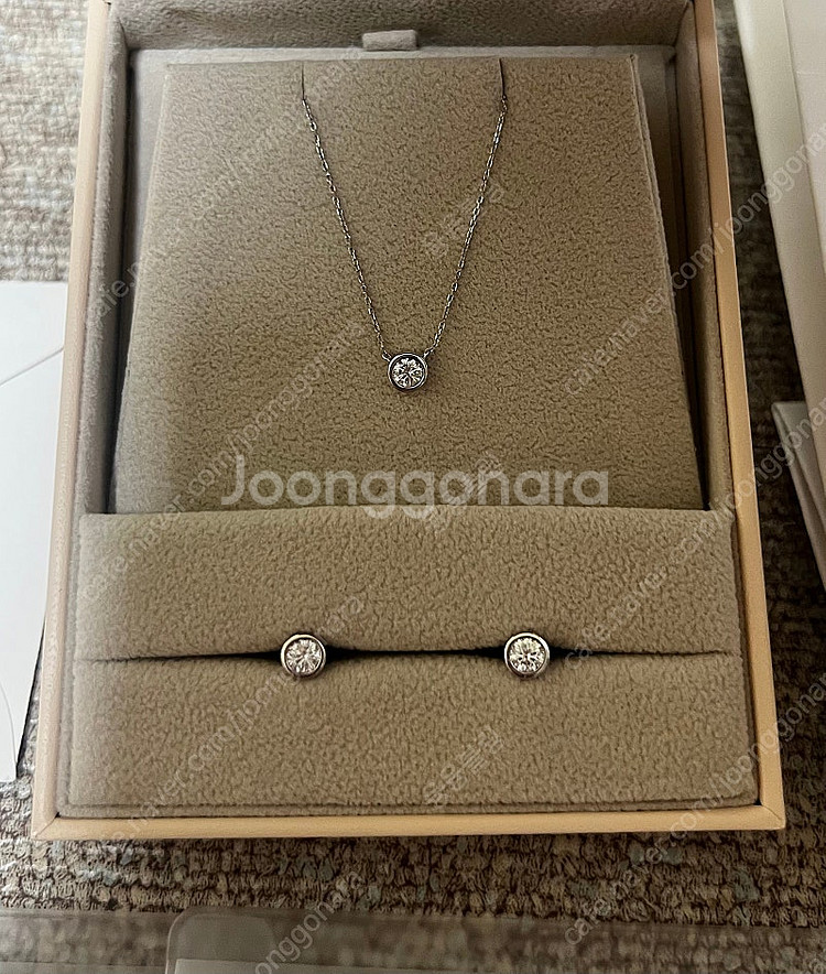 가공 14k화이트골드 모이사나이트 베젤 3부 다이아 목...--0