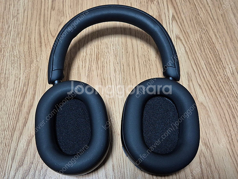 소니 헤드폰 WH-1000XM5 블랙 신품급 판매--2