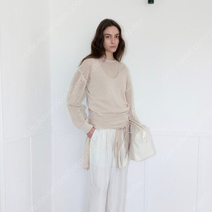 H8 에이치에이트 pony pants, sea shell, medium 사이즈