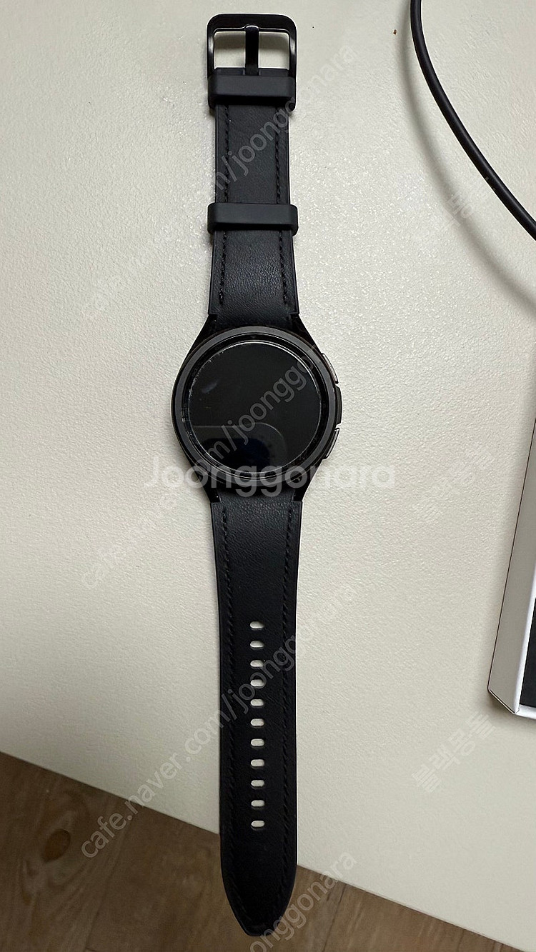 갤럭시워치6 클래식 43mm LTE 판매합니다.--0