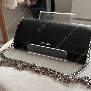 프라다 사피아노 체인 월렛 블랙