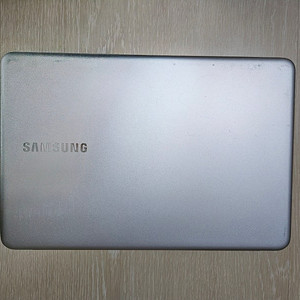 삼성 노트북 NT931XBE I7-8565U