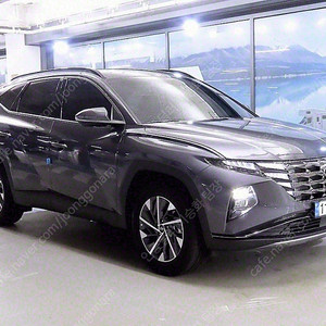 13,261 km 투싼 중고 가격 투싼 중고차 2WD 인스퍼레이션 중고차시세가격 중고리스할부 회색