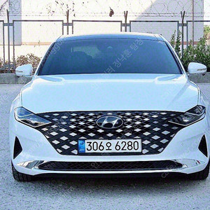 그랜저 중고차 더 뉴 그랜저 IG 중고차 현대중고차 흰색 2022년식 71,754km 2.5 르블랑 개인사업자 소득공제