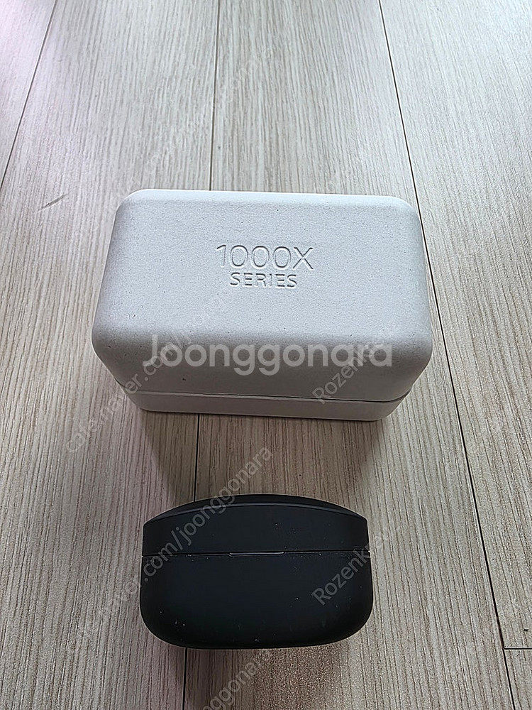 소니 노이스캔슬링 무선이어폰 wf-1000xm4 팝니다--0