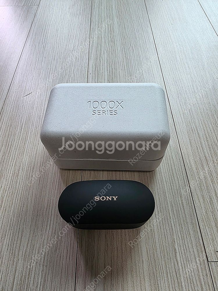 소니 노이스캔슬링 무선이어폰 wf-1000xm4 팝니다--1