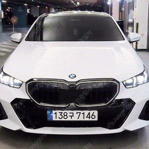 ★특가★ 5750만원 2024년 19,089Km BMW 5시리즈(8세대) 520i M 스포츠팩