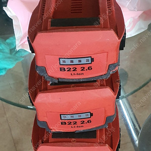 힐티 매거진배터리 3개