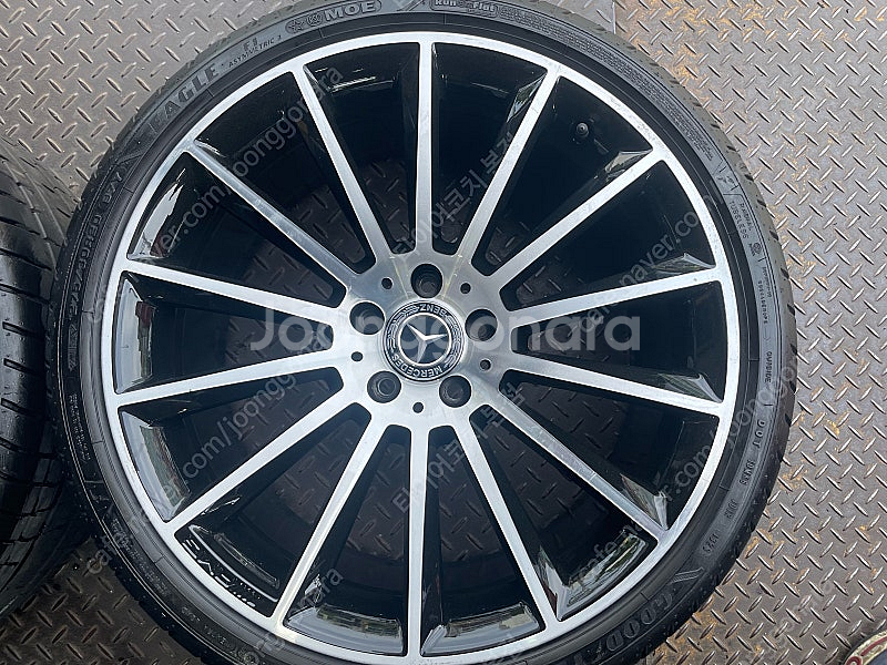 20인치 벤츠 CLS AMG 마차 정품 휠타이어 1대분--3