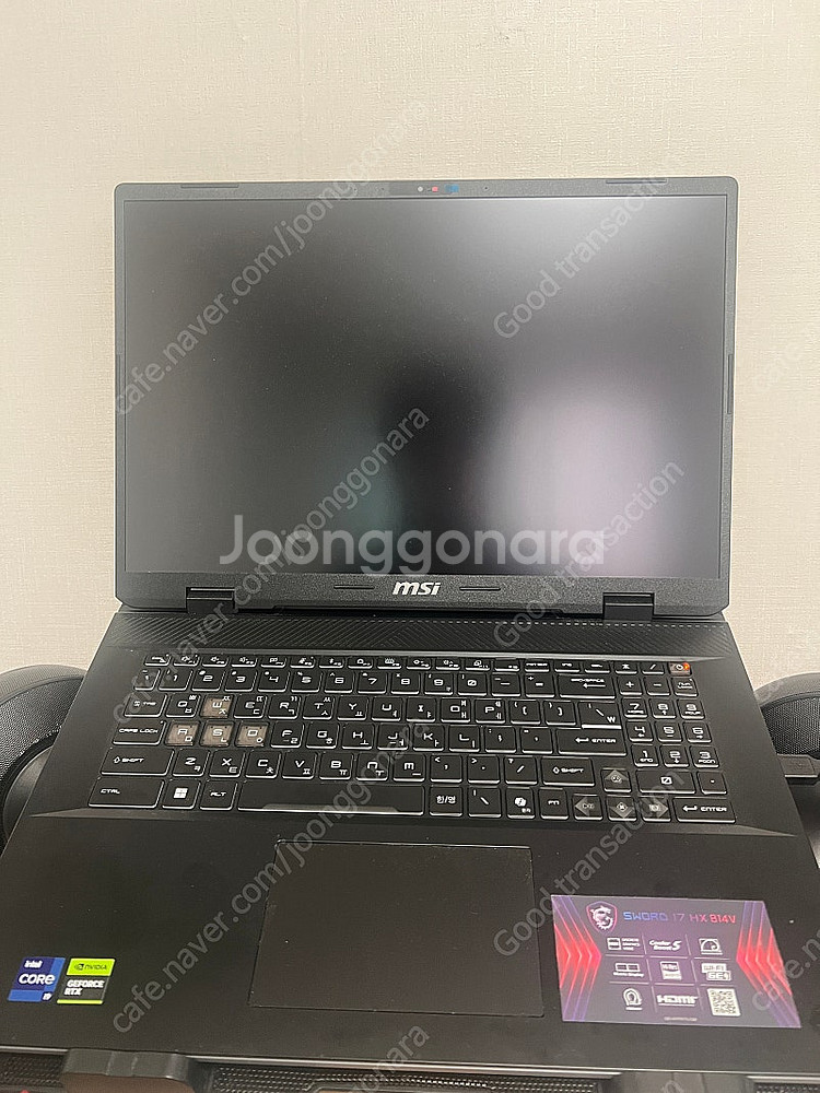 MSI Sword 17 hx b14vgkg 판매합니다.--1