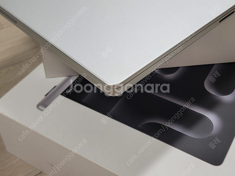 맥북 프로 M3pro 18gb 12코어 18코어 14인...--1