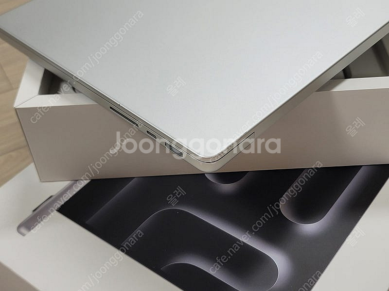 맥북 프로 M3pro 18gb 12코어 18코어 14인...--2