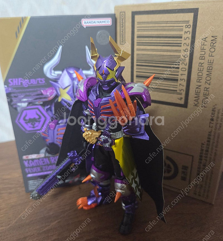 shf 가면라이더 버파 피버 + 홍장(led헤드+망토)--3