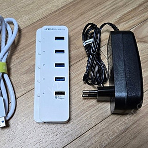 USB 허브 - EFM ipTIME UH505-QC1 (5포트/USB 3.0) 제품 판매