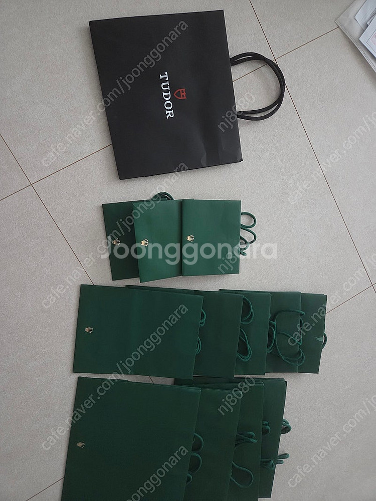 롤렉스 쇼핑백 판매합니다 (정품)--0