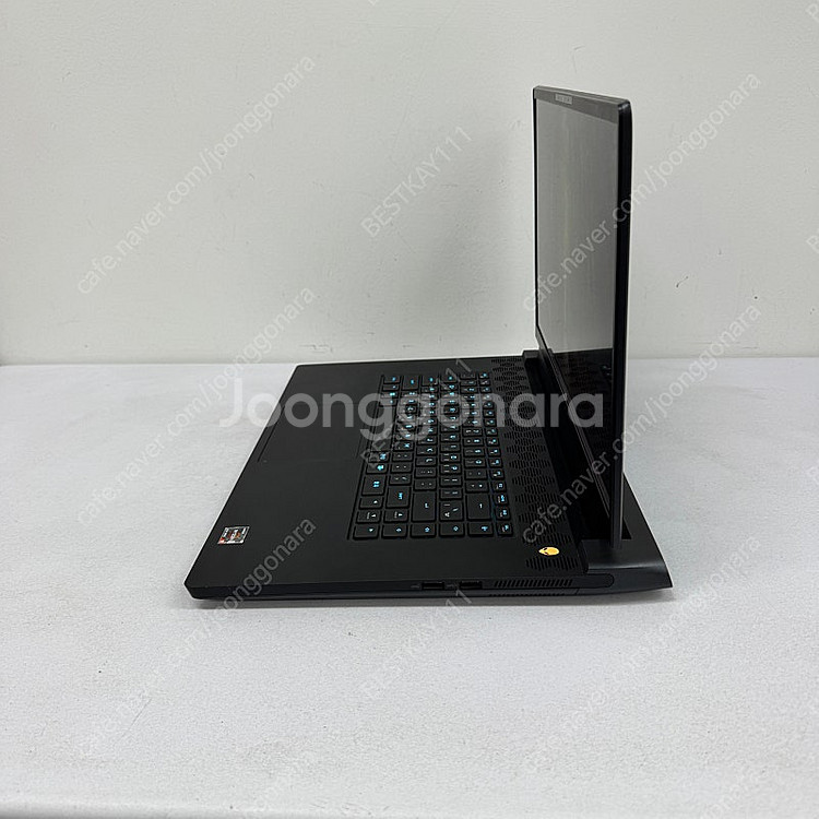 에일리언웨어 게이밍 노트북 팝니다 m17 r5 amd--2