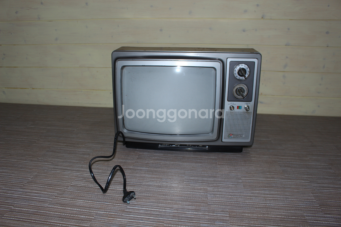 1981년 삼성 올드 칼라 텔레비젼 브라운관 TV 엔틱--1