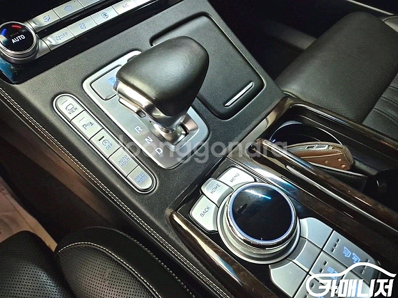 제네시스 G90 3.8 GDI AWD 중고 G90 3....--1