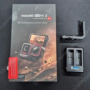 인스타360 에이스프로2 배터리2개