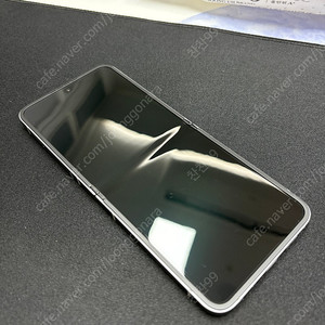 갤럭시Z플립6 256GB 실버 자급제 S급!