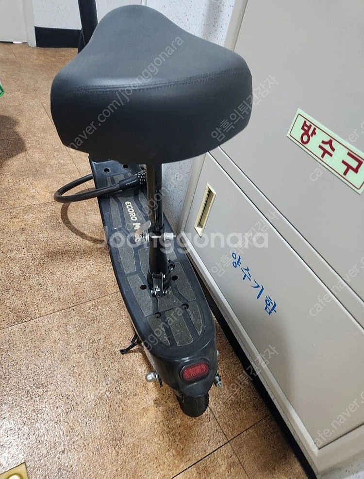 에코로M5 36V 8Ah 8인치 전동스쿠터--3