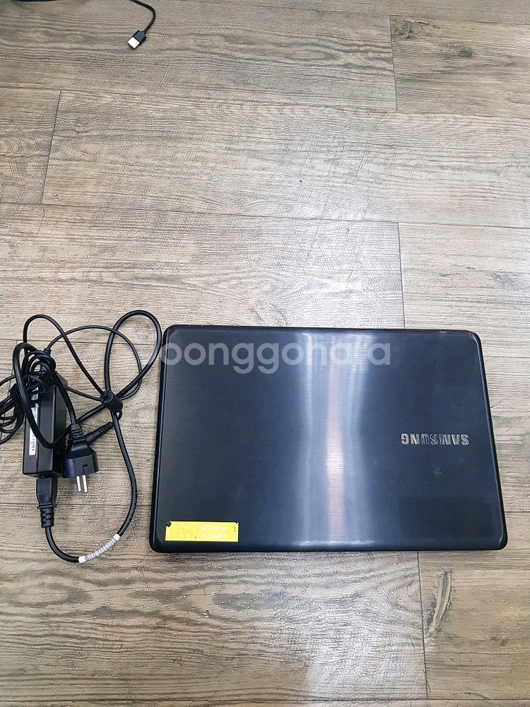 삼성노트북 NT501R5A-K08/C 배터리부품 9만--0