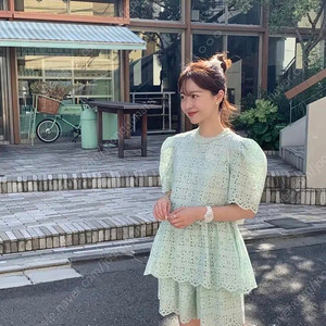 바이씨니 제작의류 5가지 급처합니다^^