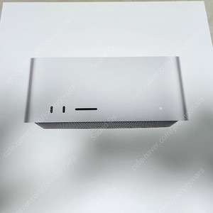 2024구매. 세팅만 하고 미사용한 맥 스튜디오 m1 ultra 64gb 1tb 판매합니다.