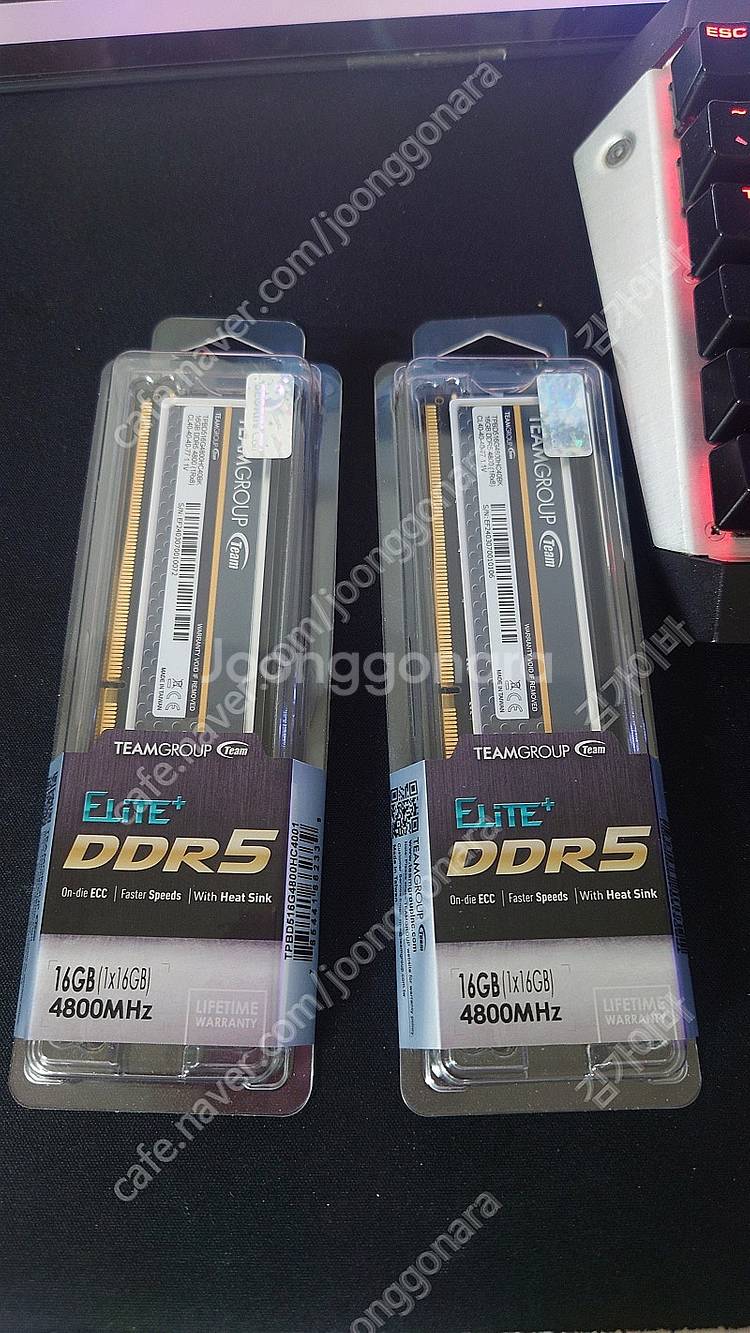 TeamGroup DDR5-4800 CL40 Elite...--0