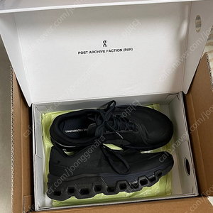 온러닝 파프 (On x Paf) 클라우드 몬스터2 블랙마그넷 285